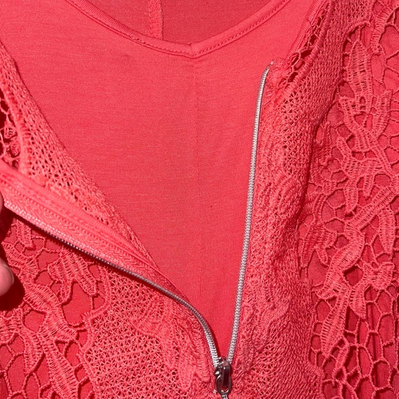 TART: Long Sleeve Lace Romper - Picture 7 of 8